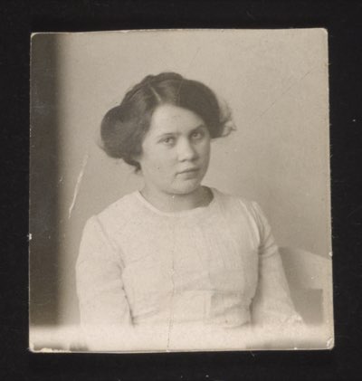 Photo (front) — see annotation on reverse